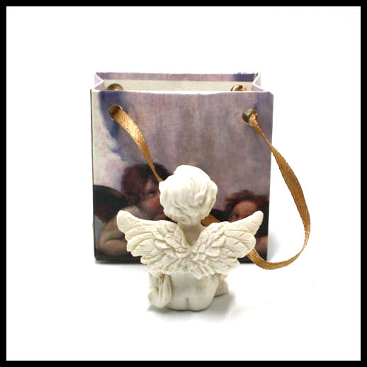 Cherub Holding Heart W/Gift Bag 4cm