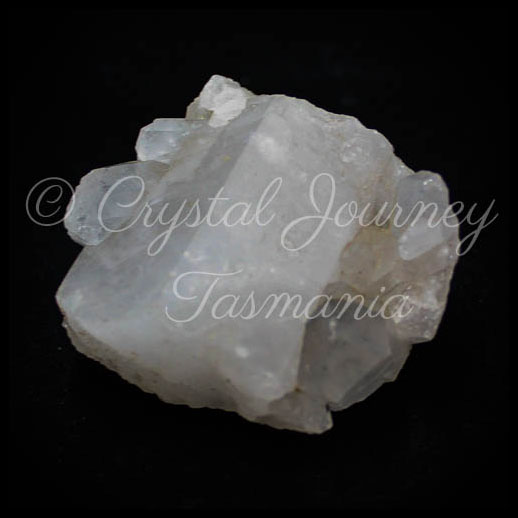 Clear Quartz Crystal Cluster 244g 6.5cm