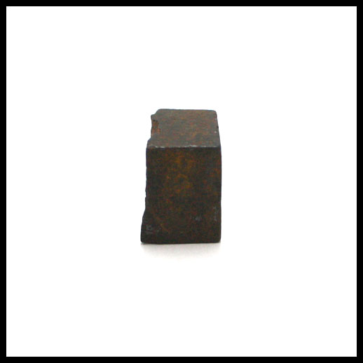 Limonite Mineral Cube 7g 1.5cm