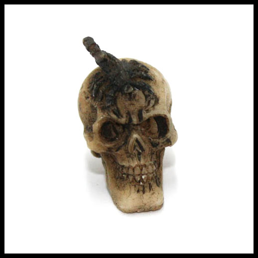 Skull - Mini Ornament