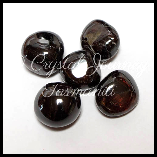 Garnet Crystal Tumbled Stone