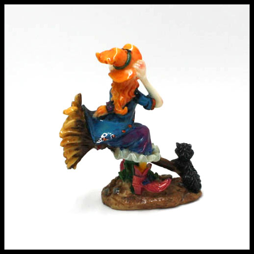 Witch On Broom 8.5cm